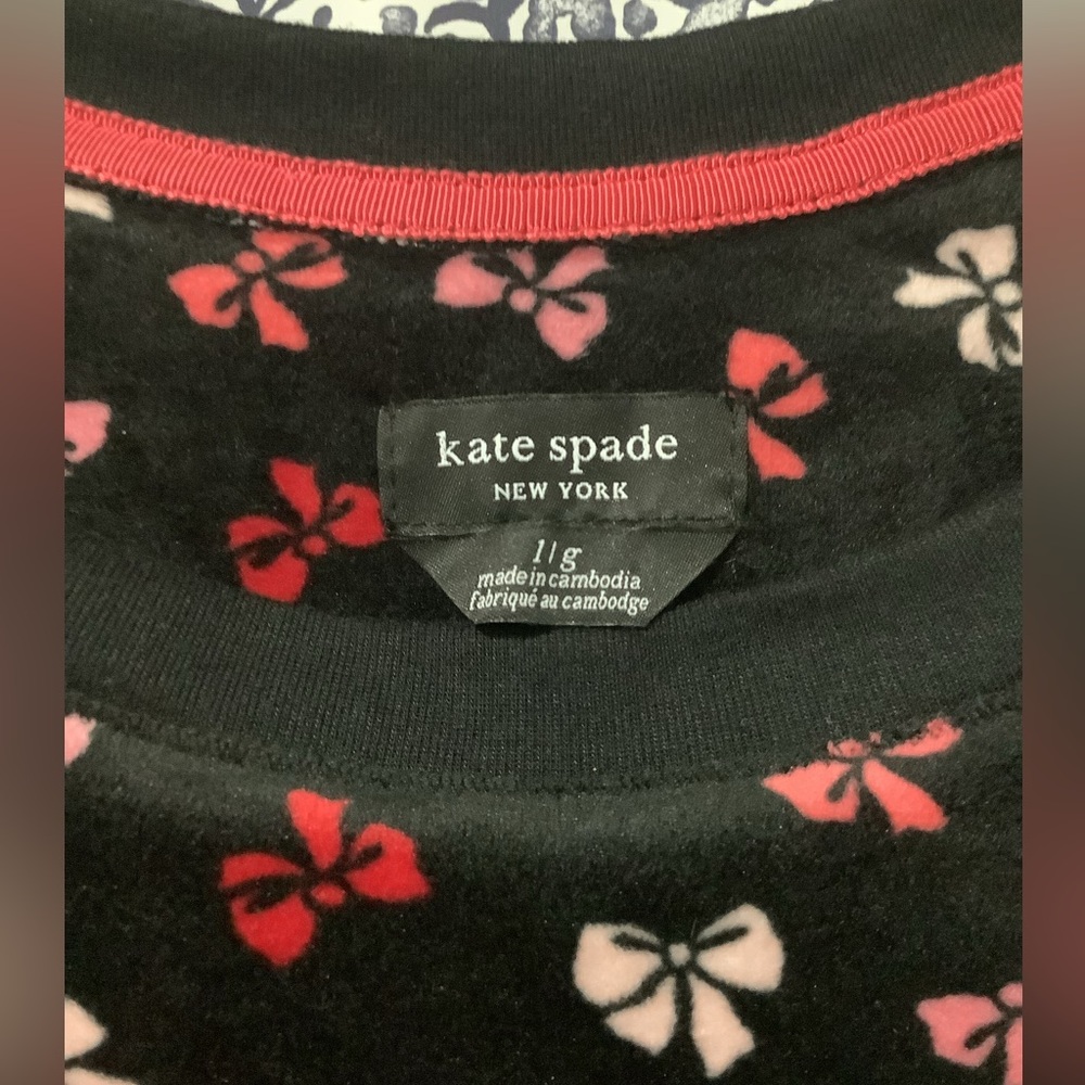 Adorable Kate Spade top - Picture 3 of 4